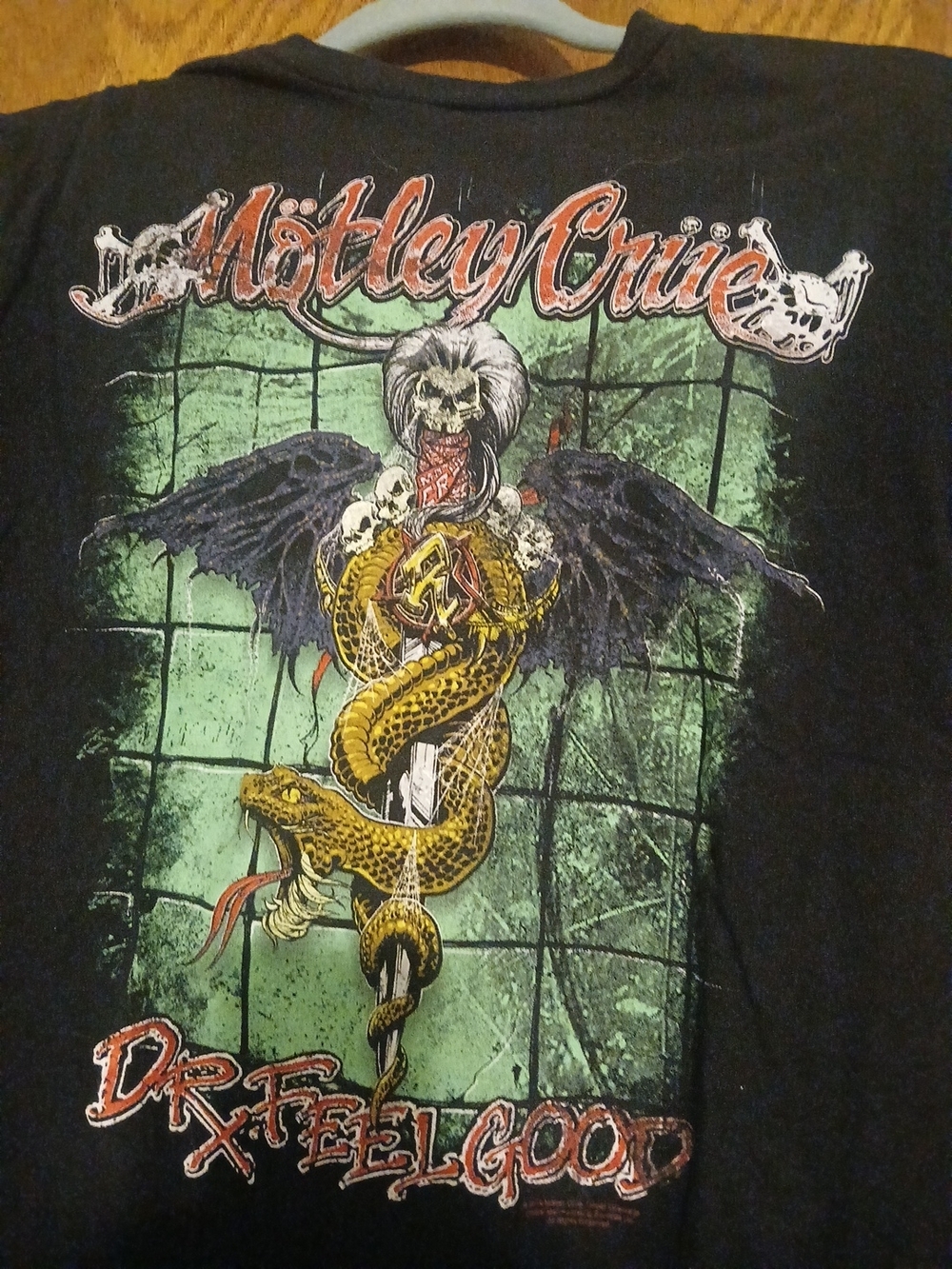 Mötley Crüe Dr. Feelgood Graphic Short Sleeve Tee - Black/Green
